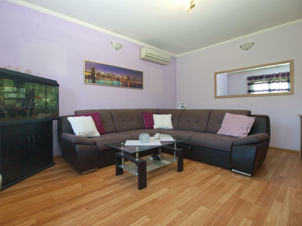 Apartment Nadia 1844 Póla Kültér fotó