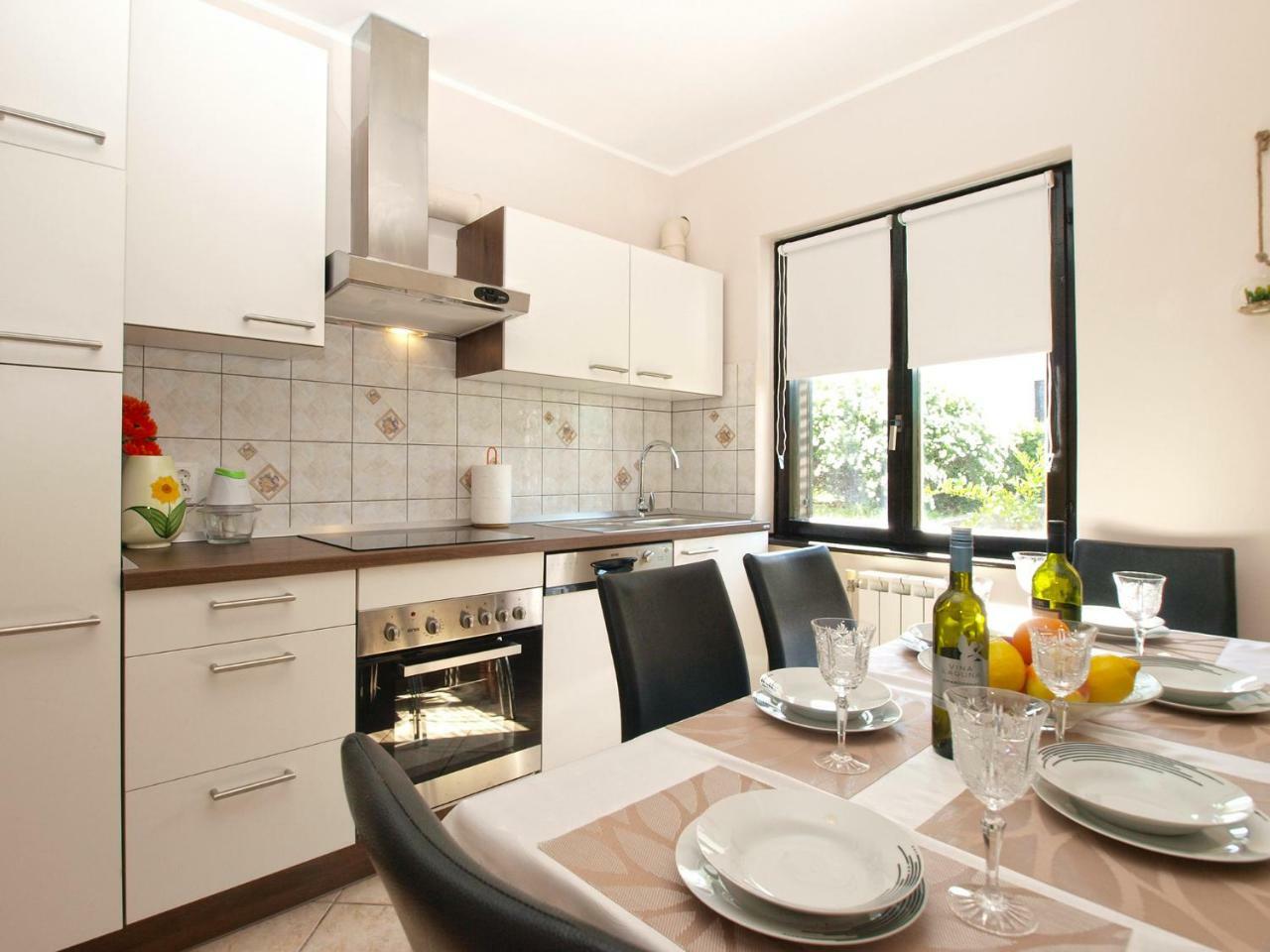 Apartment Nadia 1844 Póla Kültér fotó
