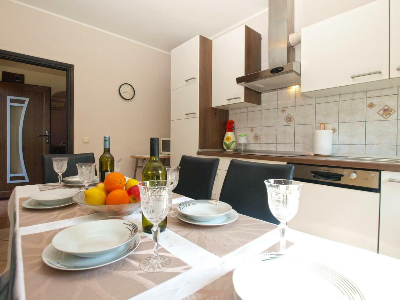 Apartment Nadia 1844 Póla Kültér fotó